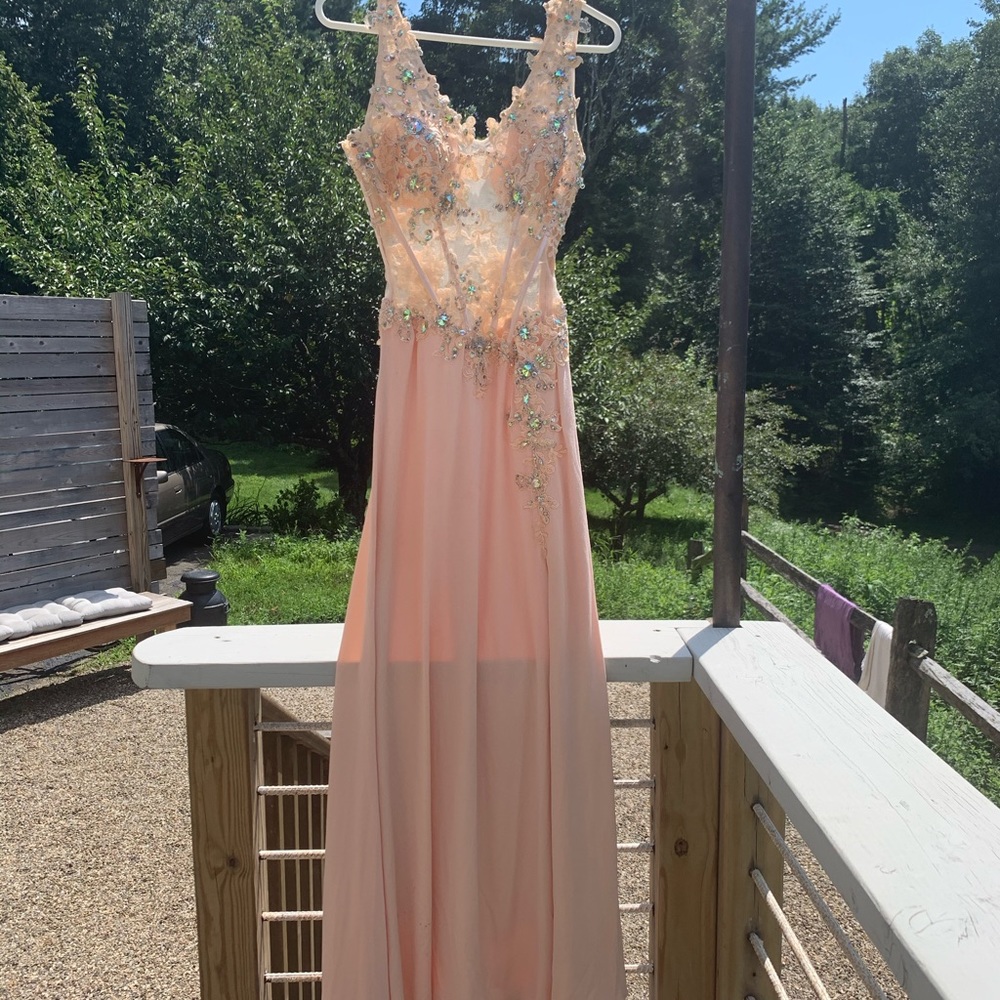 Exquisite Jovani dress - Picture 1 of 3